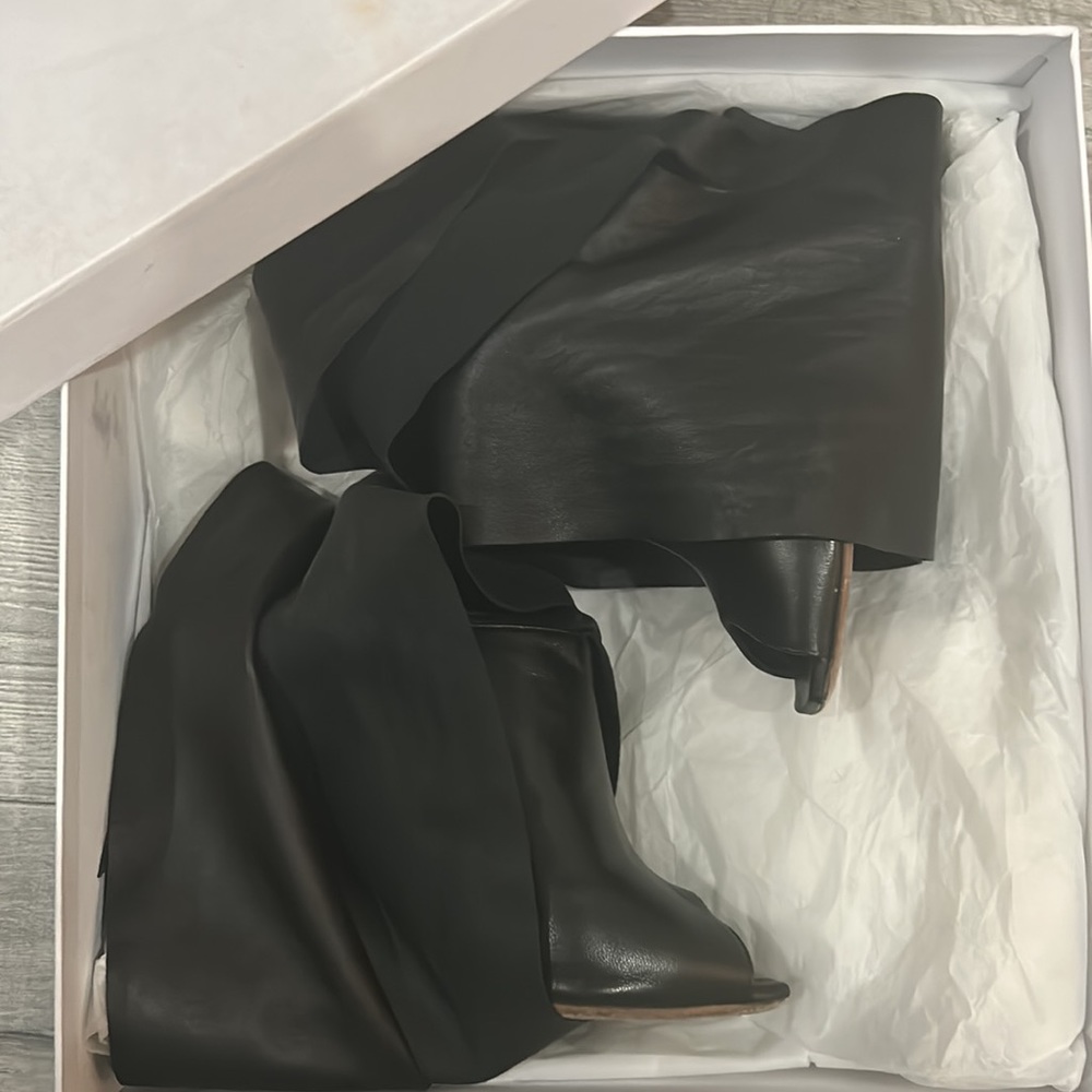 CHRISTIAN DIOR booties - Picture 8 of 8